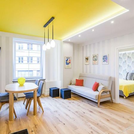 Apartament Przy Parku Krakowskim Buitenkant foto