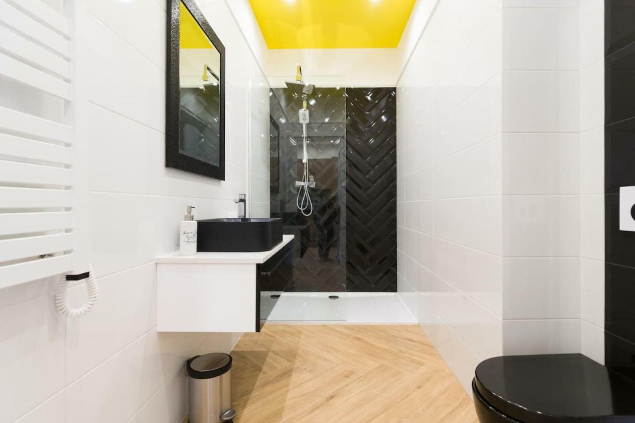 Apartament Przy Parku Krakowskim Buitenkant foto